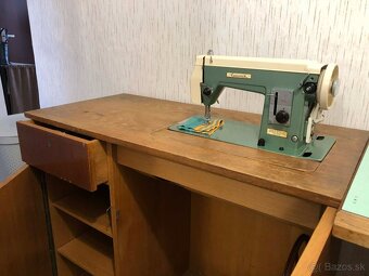 Šijací stroj Lucznik 415 - 5