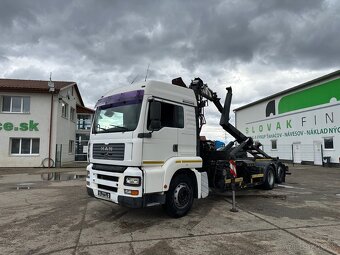 MAN 26.413 6X2 hákový nosič VIN 160 - 5