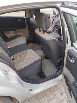 Predam renault Mégane 1,9 dci - 5