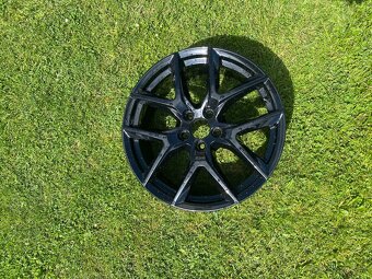 5x108 r18 VOLVO-BLACK COLOR ALU DISKY - 5