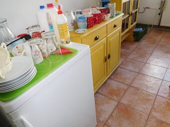 Prenájom obch.priestoru v centre mesta s parkovaním-100m2 - 5