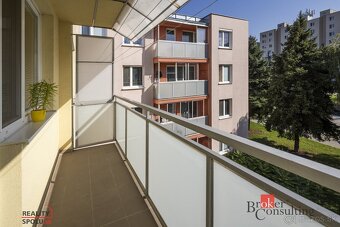 3 izbový byt 72 m2 s balkónom 4,4 m2, Brezová pod Bradlom - 5