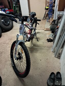 Predám elektrobicykel Crussis - 5