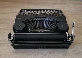 Starožitný švajčiarsky písací stroj PATRIA z roku 1938 - 5