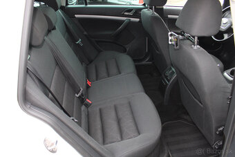 Škoda Octavia Combi 2.0 TDI CR DPF 110k Family - 5