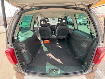 Seat Alhambra 1.9 TDI 85kW Automat (2003) - 5