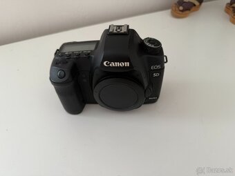 Canon 5d Mark II - 5