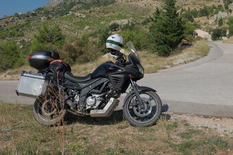 Suzuki DL650A V-Strom 2012 - 5