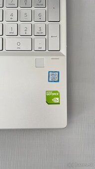 HP ENVY x360 15 – i7, 16GB RAM, dotykový displej - 5