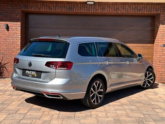 VW PASSAT VARIANT ELEGANCE 2.0 TSI 140KW 1/2022 ODPOČET DPH - 5
