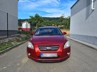 Kia Ceed1.4benzin 2010,95000km,slovenské auto - 5