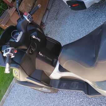 Piaggio MP3 .16kw - 5