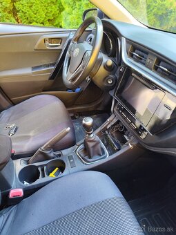 Toyota Auris Tourning Sports - 5