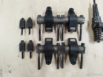 Predám vstrekovače 038130073AK - 5