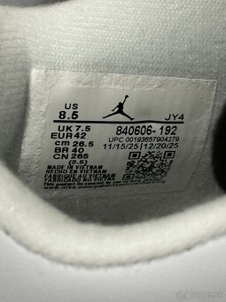 Jordan 4 White Cement - 5