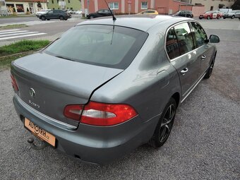 Škoda Superb, 2,0 TDi 125kW ČR Elegance 2009 - 5