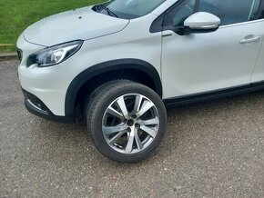 Peugeot 2008 1,6HDi 2017 - 5