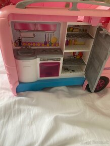 Barbie karavan - 5