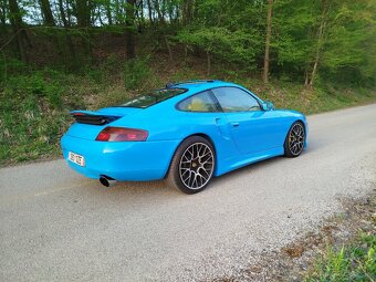 Porsche Carrera 911 996 3.4i - 5