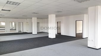 Ponúkame do prenájmu ihneď 28 obchodných priestorov v KE - 5