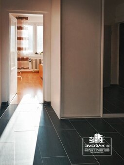 EXKLUZÍVNE Veľký 2,5-izbový byt na Slnečnej ulici na prenáj - 5
