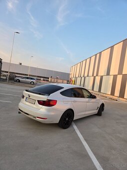 BMW 3 GT 318d manual - 5