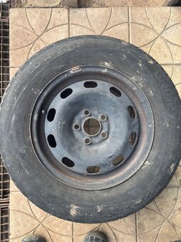 Pneumatiky s plech.diskami 185/80 r14 T - 5