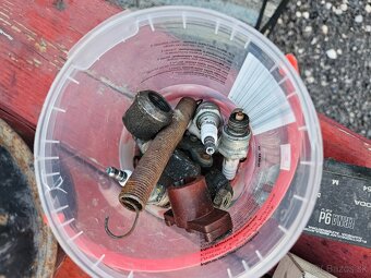 Karburátor a diely skoda 1203 - 5