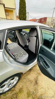 Ford fiesta - 5
