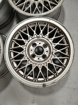 4x100 styling 5 r15 - 5