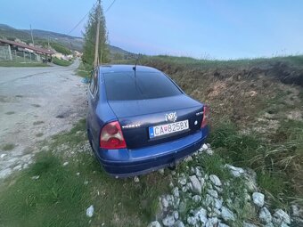 Volkswagen Passat 2.5tdi 4x4 Rozpredam na náhradné diely - 5