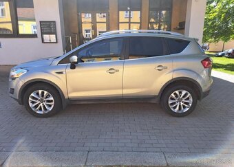 Ford Kuga 2,0 TDCI 4x4 nafta manuál 100 kw - 5