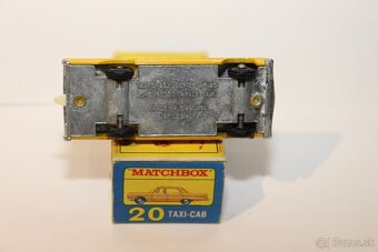 Matchbox RW TAXI-CAB - 5