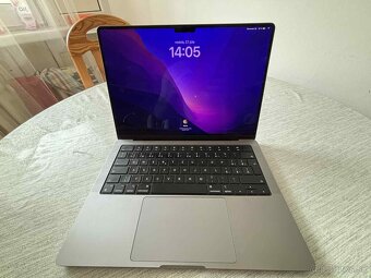 Apple macbook M1 PRO - 5