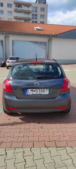 Predám Kia Ceed 1,4 benzín/66kw r.v. 2010 - 5