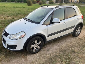 Suzuki SX4 pohon 4x4 rok 2012 - 5