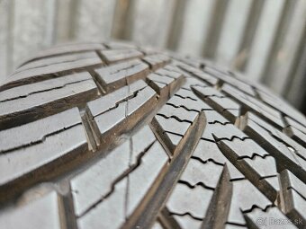 Zimná sada Suzuki - 4x100 r15 + Vredestein 175/65 r15 84H - 5