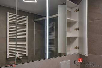 Na predaj: Moderný 2-izbový byt v srdci Bratislavy 7 poshod - 5