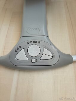Predám automatické detské hojdacie kresielko Ingenuity - 5