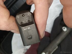 BMW M57N comon rail lišta čidla - 5