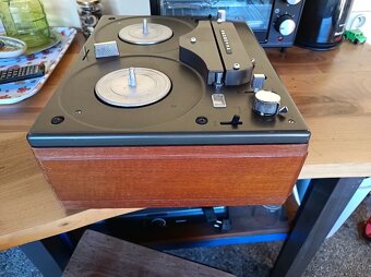 Tandberg series 84 - 5