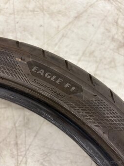 Predám letné penu goodyear 225/40R19 - 5