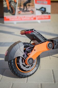 Elektrická kolobežka Kukirin G3 - 5