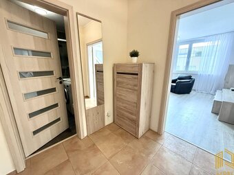 2-IZB. BYT s GARÁŽOVÝM PARKOVANÍM, SENICA, SADOVÁ UL. - 5