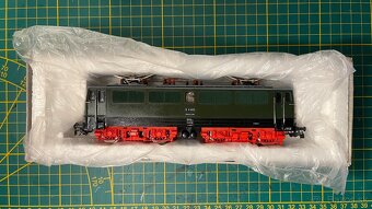 Elektrický rušeň E11 Piko 1:87 H0 - 5