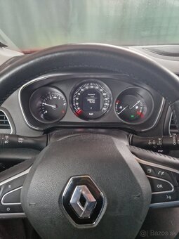 Renault megane 2018 - 5