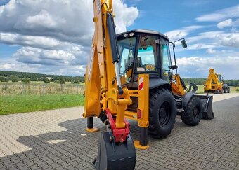 JCB 3CX Contractor - 5