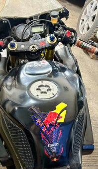 OKRUHOVKA Suzuki GSX-R 600 - 5