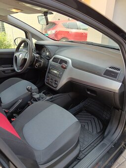 Fiat Punto Grande - 5