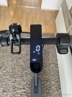 Xiaomi Mi Electric Scooter 1S – výborný stav - 5